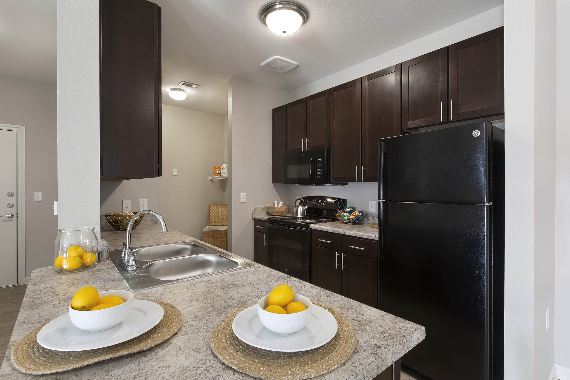 Apartments in Baton Rouge Amenities at Drakes Landing